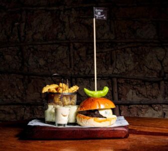 rústico burger