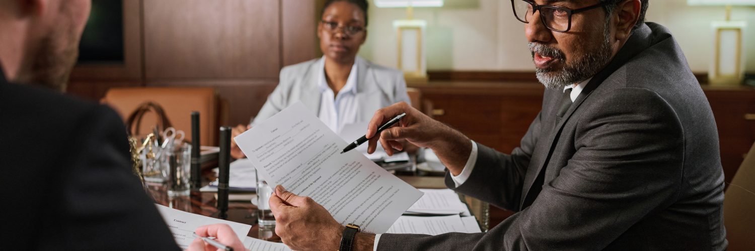 Avaliando juridicamente contrato de franquia